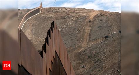 Mexico Border Wall Mexico Welcomes Biden Halt To Border Wall