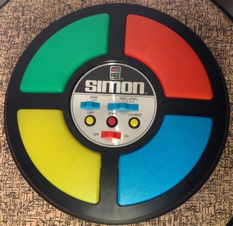 Vintage Simon Electronic Game Milton Bradley 1978