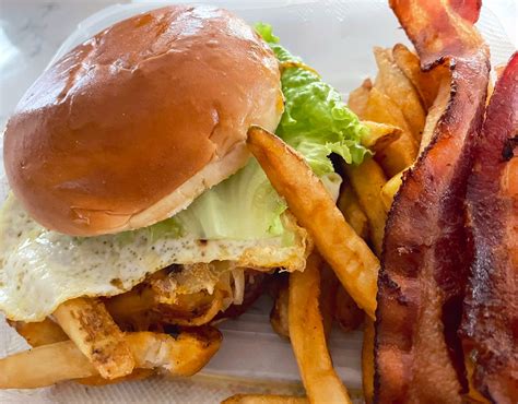 Kamy Koopa 👑🐢🔥vtuber On Break On Twitter Rt Buffpup This Burger