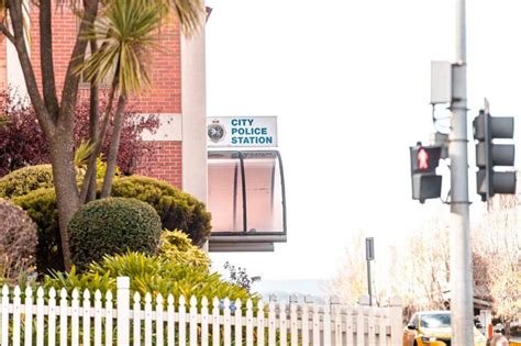 Man Breaks Into Hobart Police Station Arrested On The Spot