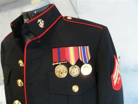 Authentic 43l Rare Usmc Dress Blue Lance Corporal Jacket With Medals
