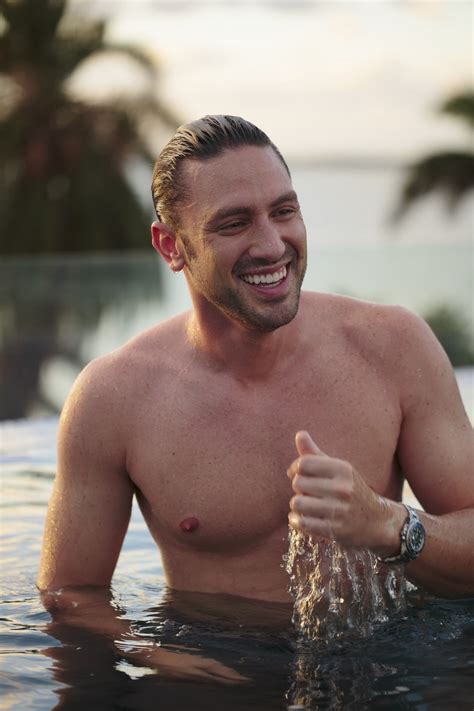 Abc finally revealed the lucky suitor live on 'good morning america' on sept. Bachelor 2018: Daniel Völz zeigt sich nackt!