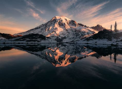 Mt Rainier Wa Reflecting During A Gorgeous Sunrise Oc 2000x1467
