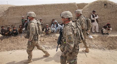 Soldado afgano mató a dos militares estadounidenses y dejó seis heridos ...