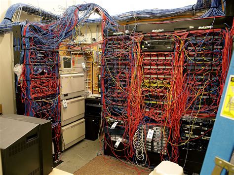 A Look Inside Itt Techs Server Room Rcablegore