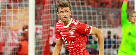 Fc Bayern München Thomas Müller Kehrt Ins Training Zurück