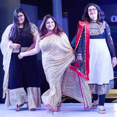 Actress Kushboo Walked The Ramp With Her Two Daughters During The Grand Finale