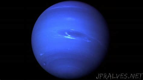 30 Years Ago Voyager 2s Historic Neptune Flyby