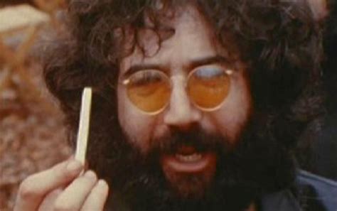 The key to a good scuba dive is knowing your surroundings, so the scubus s provides multiple layers information to divers through augmented reality. we have a great submission, it's an augmented reality scuba diving mask that allows a diver to communicate with other team members easier. 17 Best images about Jerry Garcia on Pinterest | Grateful ...
