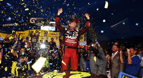 How good does jeff gordon's car look here? Martinsville lookback: Jeff Gordon's final victory in 2015 ...