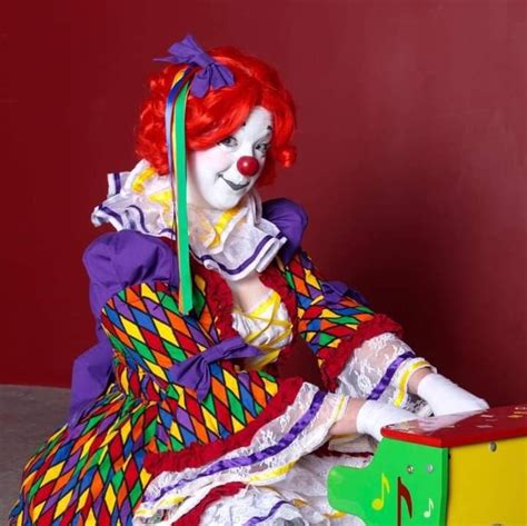 Pin By Michael Nellen On Clowns Cute Clown Halloween Clown Female Clown