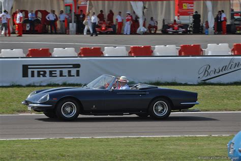 Its transaxle architecture results in perfect weight distribution with a slight bias to the rear as per ferrari tradition (47% front, 53% rear). 1967 Ferrari 365 Spyder California Gallery - Supercars.net