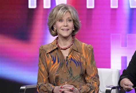 Jane Fonda Says She S Both Proud And Sorry About Her Activism Tv Press Tour