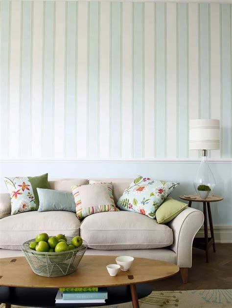 Decorating With Striped Wallpaper Striped Wallpaper Living Room