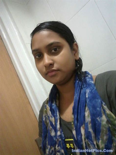 South Indian Mallu Nurse Mast Mamme Ke Selfies