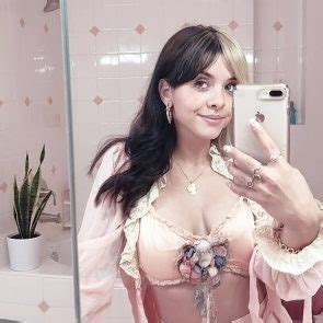 Melanie Martinez Nude Pics Leaked Sex Tape Scandalpost Hot Sex Picture