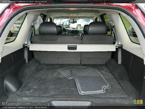 Ebony Interior Trunk For The 2005 Chevrolet Trailblazer Lt 4x4