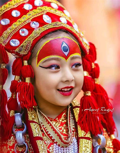 Visit Nepal Kumari In Nepal The Living Goddess Himalayan Masters