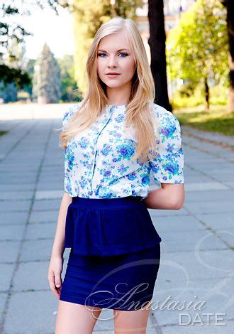 Ukrainian Romantic Woman Maria From Kiev Yo Hair Color Blond