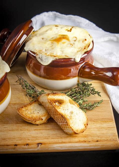 The Best Vegetarian French Onion Soup