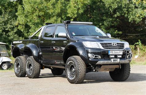Bulgarian Tuner Builds Toyota Hilux 6x6