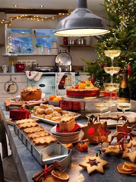 20 recipes for a traditional british christmas dinner. Aga tips on creating the perfect Christmas dinner | Oui ...