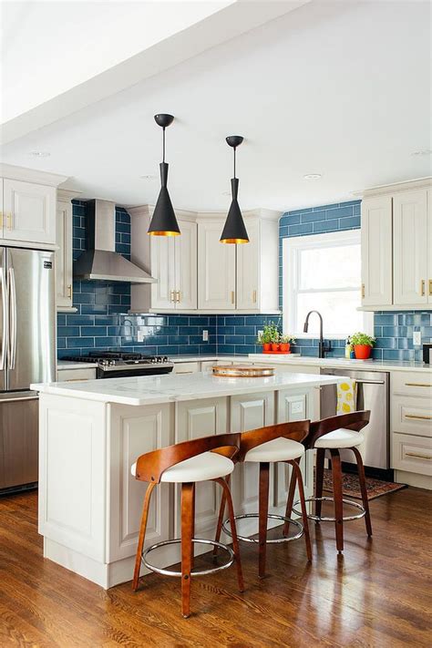 Trendy Colorful Kitchen Backsplashes From Blue And Green To Copper And