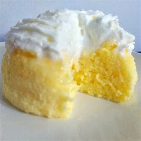 This lovely spring sponge cake is made with two batters flavored with orange and almond extracts. 22 Easter Desserts - Keto Keuhn Nutrition