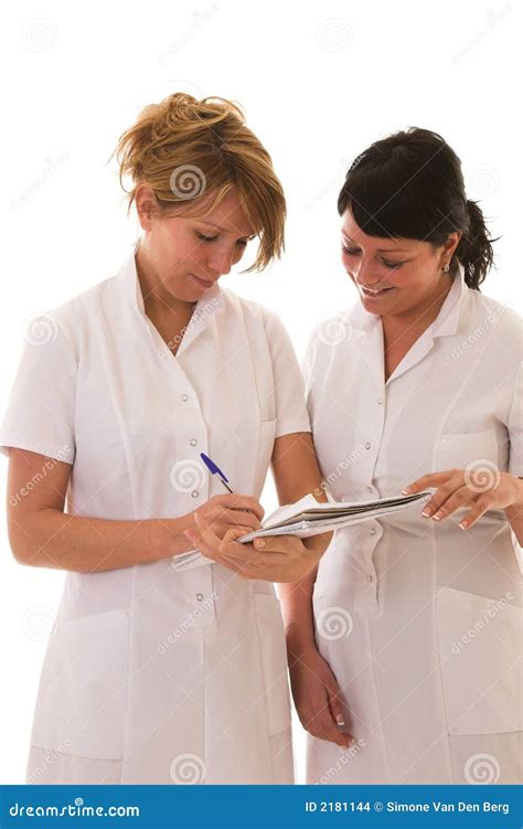Deux Jeunes Infirmières Photo Stock Image Du Attrayant 2181144