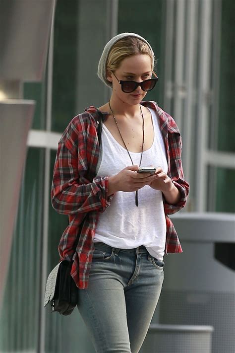 Jennifer Lawrence In Jeans Out In Los Angeles • Celebmafia