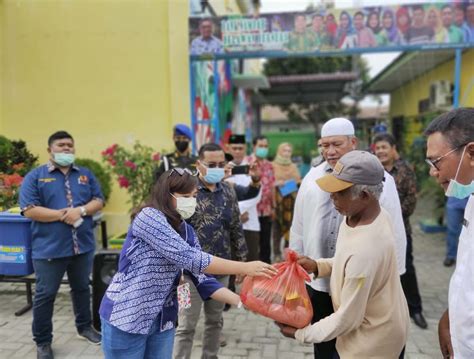 Kamu mungkin sedang bingung mencari bagaimana format slip gaji yang benar. Antisipasi Dampak Corona, Pelindo 1 Bagikan Bantuan ...