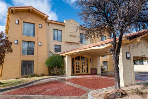 The first ever la quinta inn & suites hotel in san antonio, texas also served as the headquarters of the brand. La Quinta Inn Medical Center Amarillo, TX - See Discounts