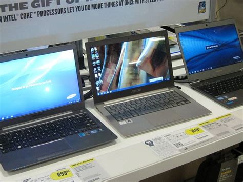 Masyarakat indonesia cenderung memilih produk murah walau kadang masih memilih dari segi merek. Harga Laptop Asus I5 4 Jutaan - 7 Laptop Ram 8gb Terbaik Mulai 4 Jutaan Warung Komputer : Jadi ...