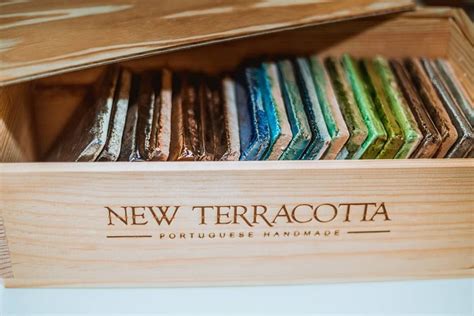 5/5 (6) azulejos sind der neue trend im küchendesign. Alle Glasuren und Reliefe von NEW TERRACOTTA aus Portugal ...