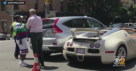 Comedian Tracy Morgan Buys 2 Million Car Gets Into Accident Moments Later In Nyc Cbs New York