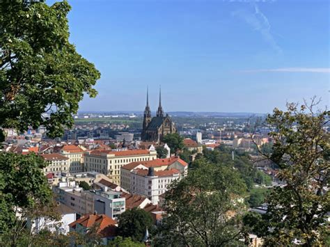 In brno bevindt zich een universiteit, een technische hogeschool, een landbouwhogeschool, een toneelschool en een. Brno, Tsjechië | 10 Leuke dingen om te doen in Brno