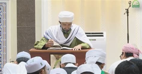 6 karakter perempuan yang tidak baik dijadikan sebagai istri. Perempuan Yang Haram Dinikahi - Tafsir An-Nisa 23, MTDM 09 ...