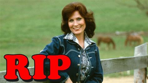 Loretta Lynn Country Music Icon Dead At 90 Youtube