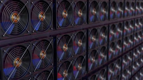 Can someone really get free bitcoin without investment. $ IS Still Being INVESTED Into Bitcoin Mining Farms In ...