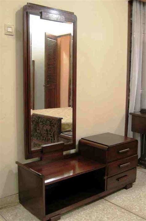 Meja Rias Model Minimalis Modern - Djati Mebel Jepara