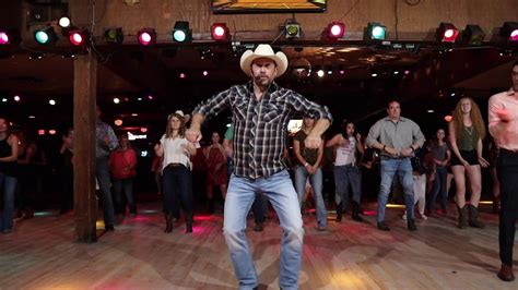 The Git Up Dance W Music Youtube Country Line Dancing Dance