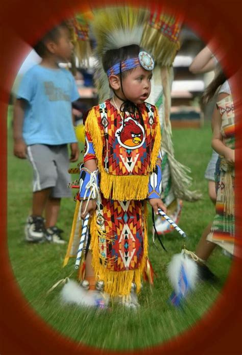 Native Americanumatilla Native American Regalia Festival Captain