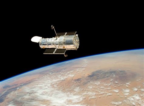무료 이미지 코스모스 차량 비행 공간 검은 은하 위성 나사 성운 대기권 밖 연구 배면도 과학 구름