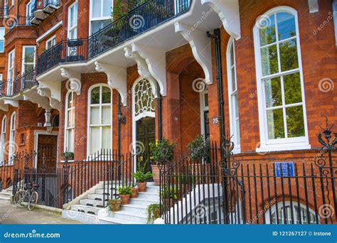 London Uk Residential Aria Of Kensington And Chelsea Cadogan Gate