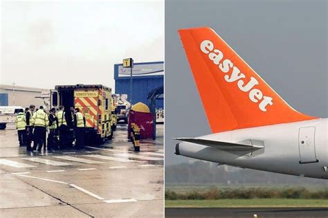 Easyjet Flight Ezy2083 Forced To Do U Turn After Crew Members Fall Ill