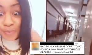 Florida Woman Films Sex Act Video Inside Courthouse Daily Mail Online