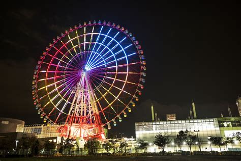 When it opened in 1999, it was the world's tallest fe. X'masイルミでお台場がキラキラに♪ 冬花火やフジテレビ球体 ...