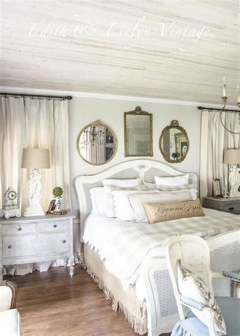 50 Stunning Vintage Apartment Bedroom Decor Ideas And Remodel 17