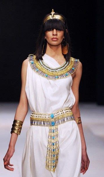 Clearly Inspired By Ancient Egypt Egyptian Fashion Egypt Fashion Egyptian Clothing