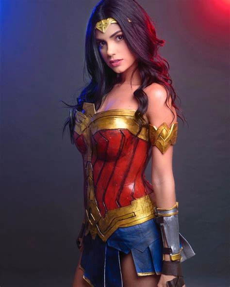 Cosplay Galleries Featuring Wonder Woman By Kami Ferreira Serpentor S Lair Hot Cosplay